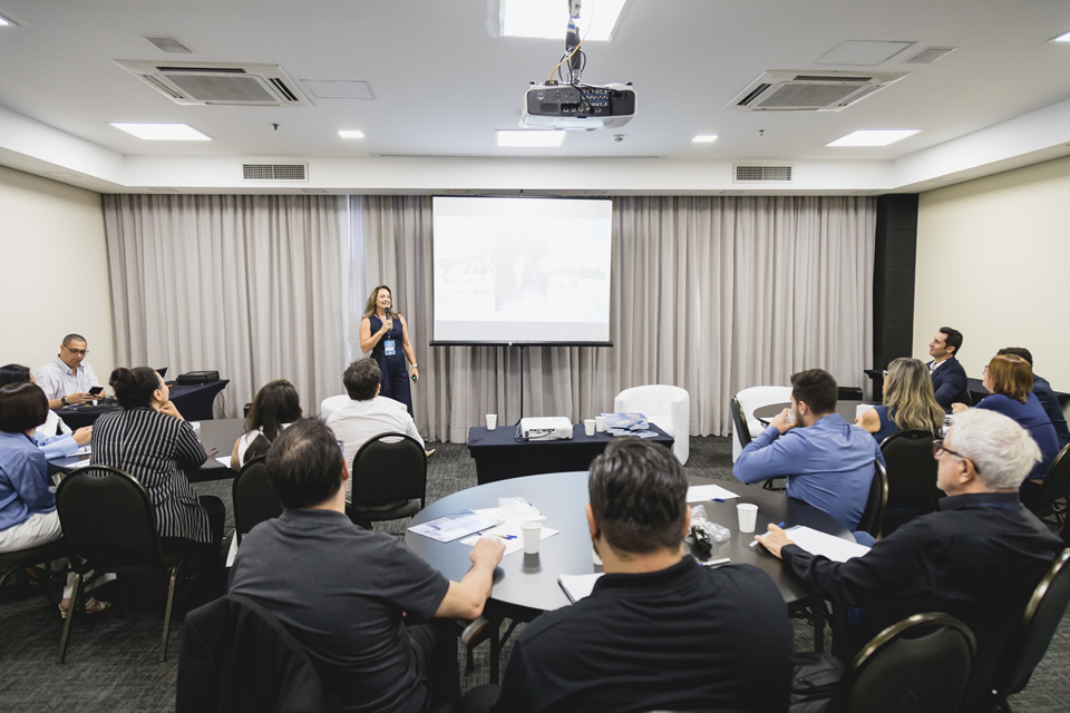 184 - Forster e Mininel Advogados - Renato Marçoli.jpg